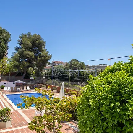 Verd I Blau - Apartament Amb Piscina Tarragona Exterior photo